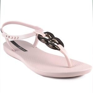 NWT Ipanema Beige/Beige Class Connect T Strap Thong Sandals Size 9